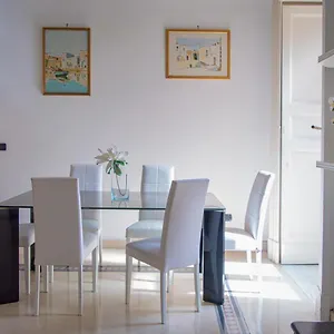  Apartment Santa Domenica
